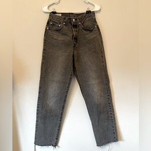 Levi’s 501 ‘81 black medium wash raw hem mom Jean
